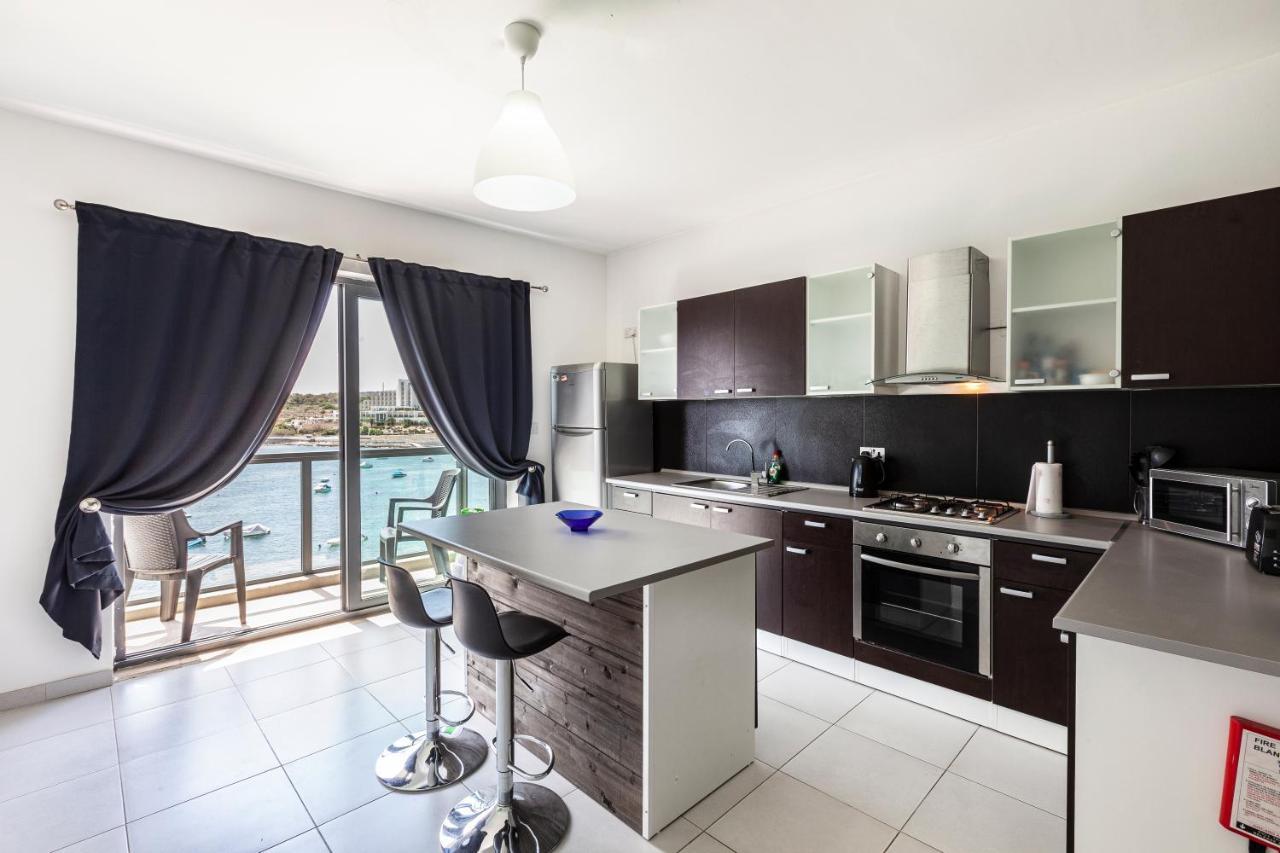 Z4 - SEAFRONT apartment St. Paul's Bay Bagian luar foto
