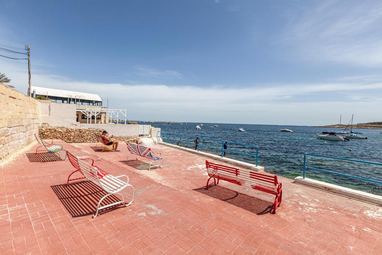 Z4 - SEAFRONT apartment St. Paul's Bay Bagian luar foto